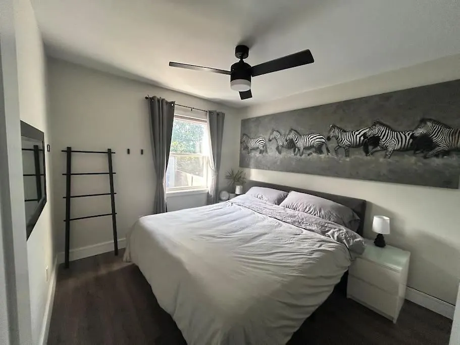 Lonborough Ave Upstairs Apartment Toronto 0*,
